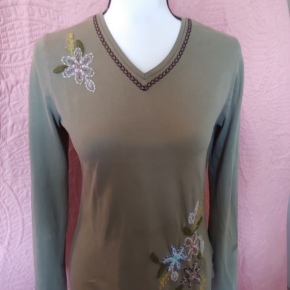 Westbound go to long sleeved cotton T - Picture 2 of 7